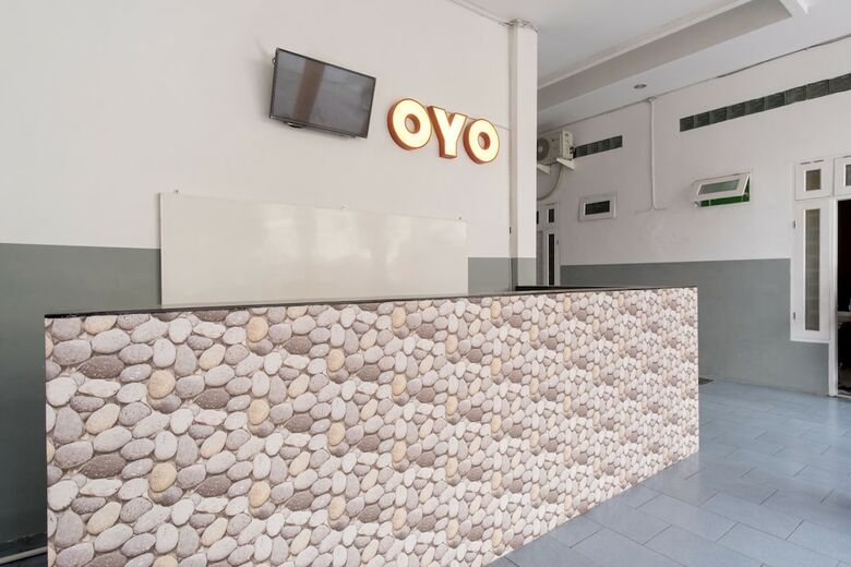 Hotel Oyo 2397 Umbu Residence