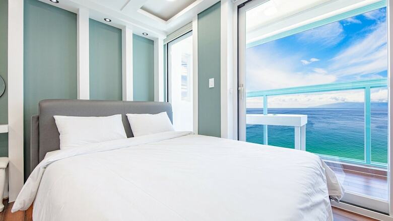 Blue Sea Pension