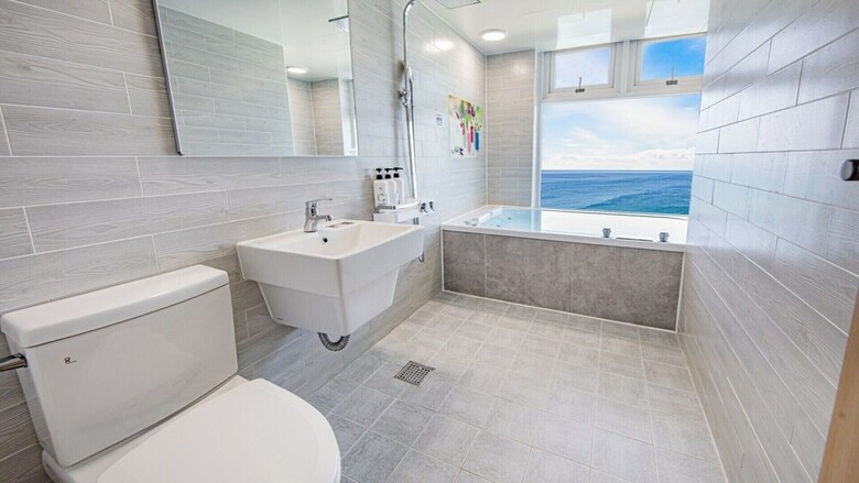 Blue Sea Pension