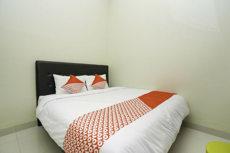 Hostal Oyo 2651 Osw Cabin