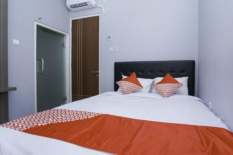 Hostal Oyo 2651 Osw Cabin