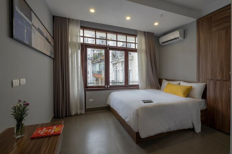 Hostal Panuka House & Cafe Bistro