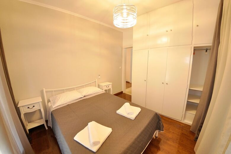 Apartamentos Adamant Suite  By Corfuescapes