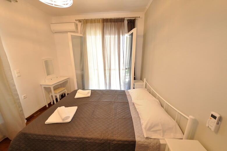 Apartamentos Adamant Suite  By Corfuescapes