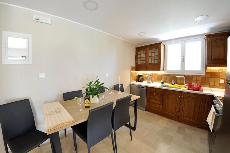 Apartamentos Adamant Suite  By Corfuescapes