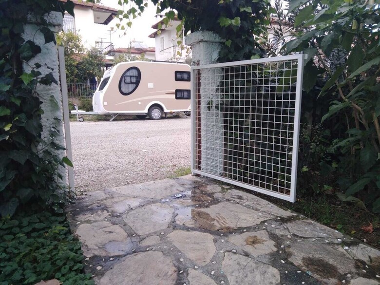 Hix Garden Apart Hotel