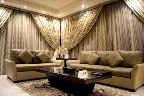 Imperial Suites Hotel