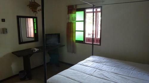 Hostal Kuching Waterfront Lodge