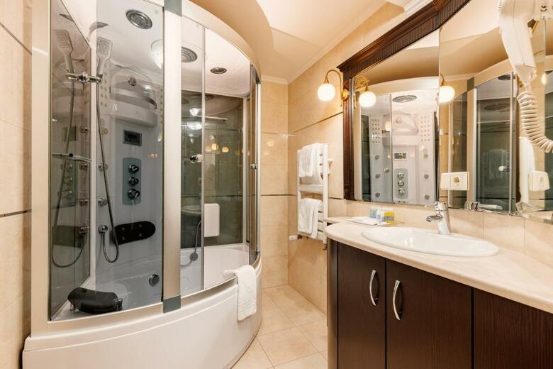 Prezident Hotel