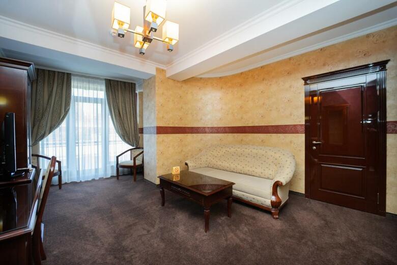 Prezident Hotel