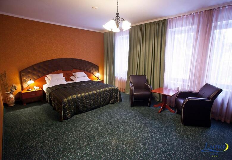 Luna Hotel