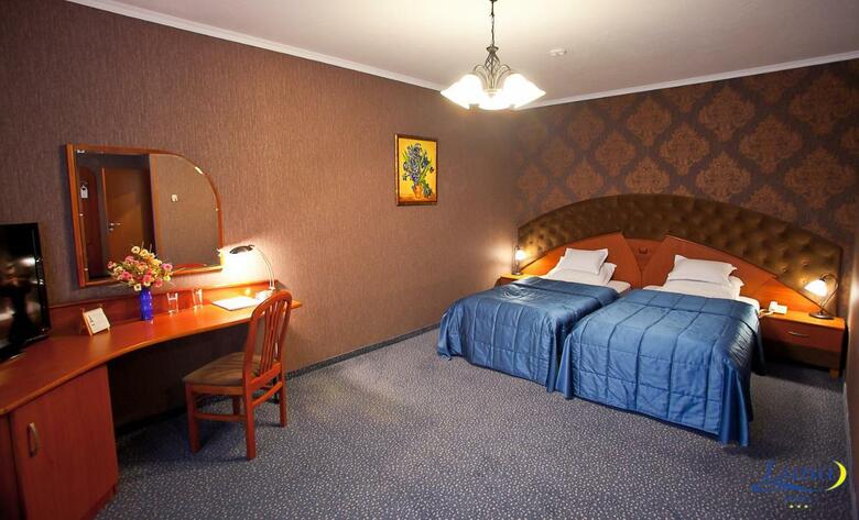 Luna Hotel