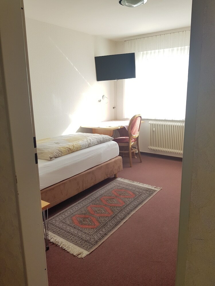 Hotel - Pension - Weller