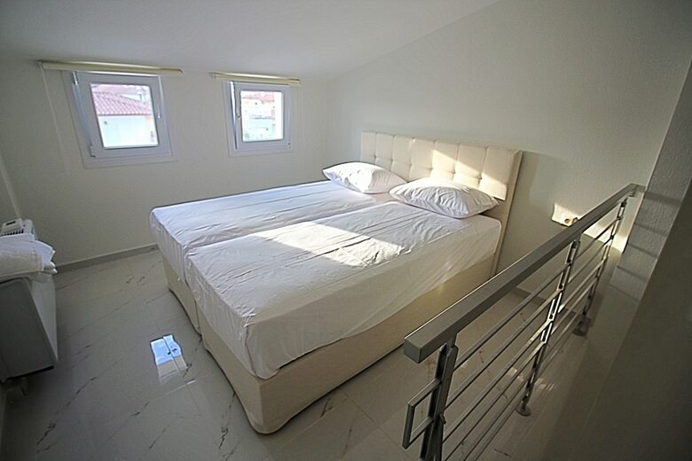 Aparthotel Sky Rays Luxury Apartments