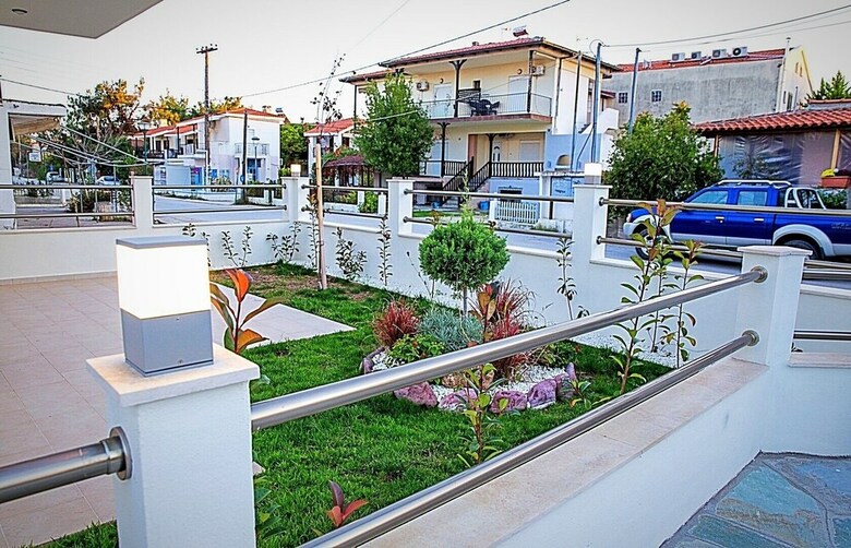 Aparthotel Sky Rays Luxury Apartments