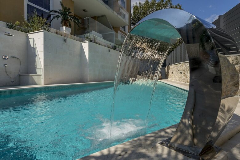 Apartamentos Luxury Suites