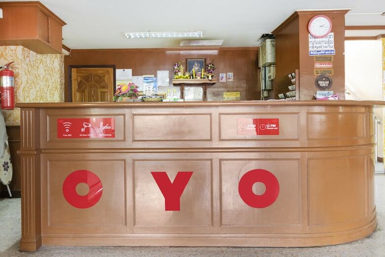 Oyo 702 Chaiyaphruk Grand Hotel