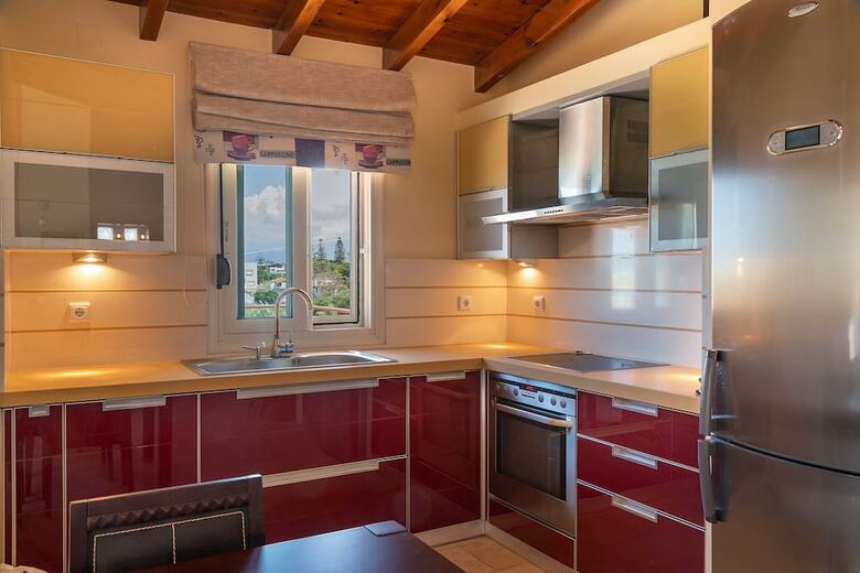 Apollo Sea View Apartment