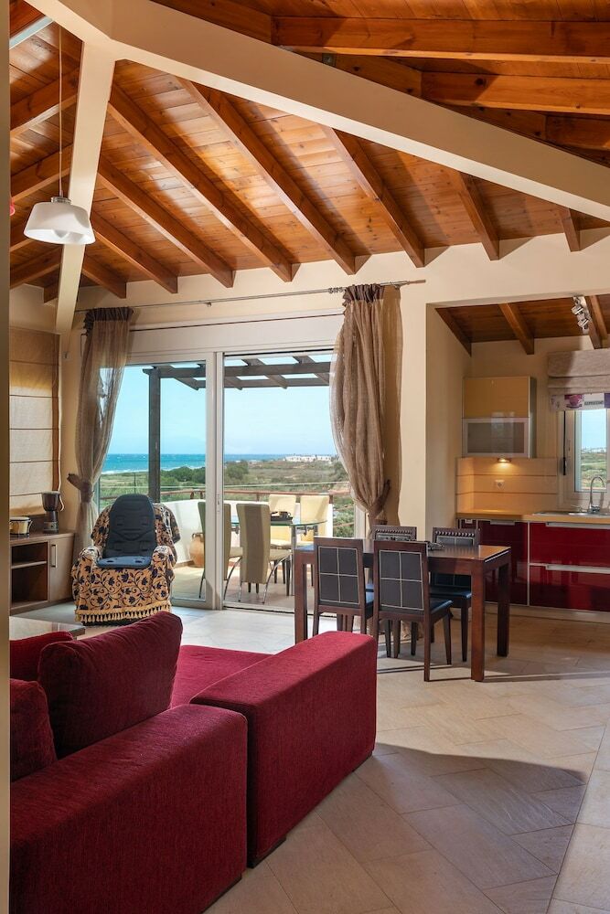 Apollo Sea View Apartment