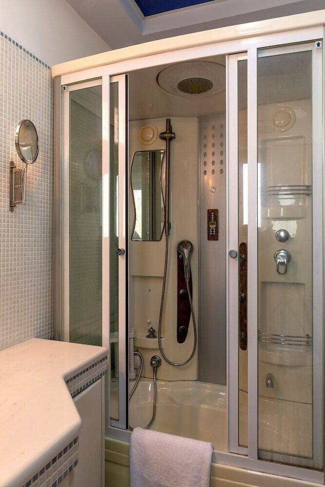 Apollo Sea View Apartment