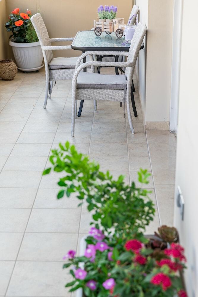 Ionias Cozy Apartment