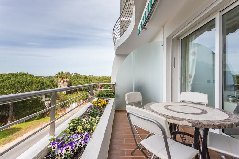 Atlantic Apartment