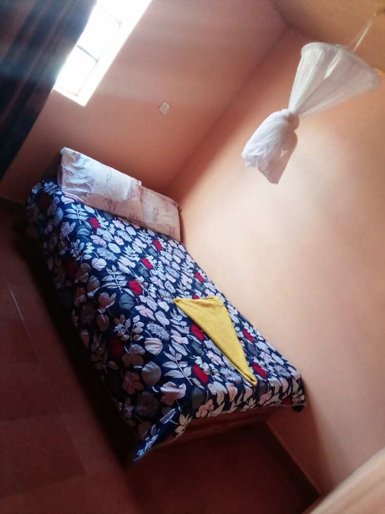 Club 95 Hotel