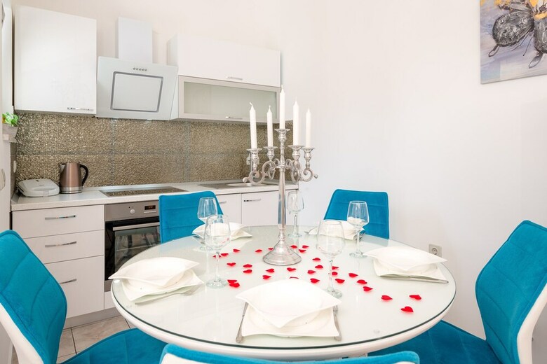 Royal Luxury Apartments