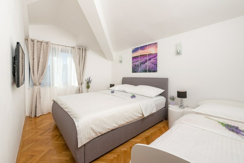 Royal Luxury Apartments