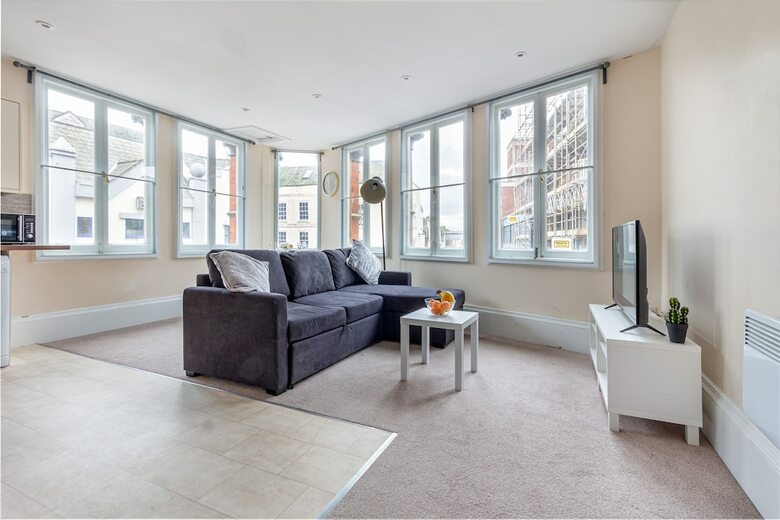 Worcester City Centre Apartments 2 Bedrooms