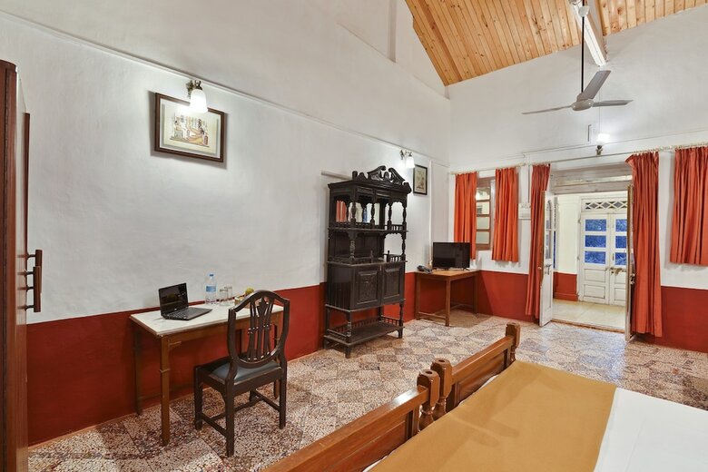 Hotel Radha Cottage