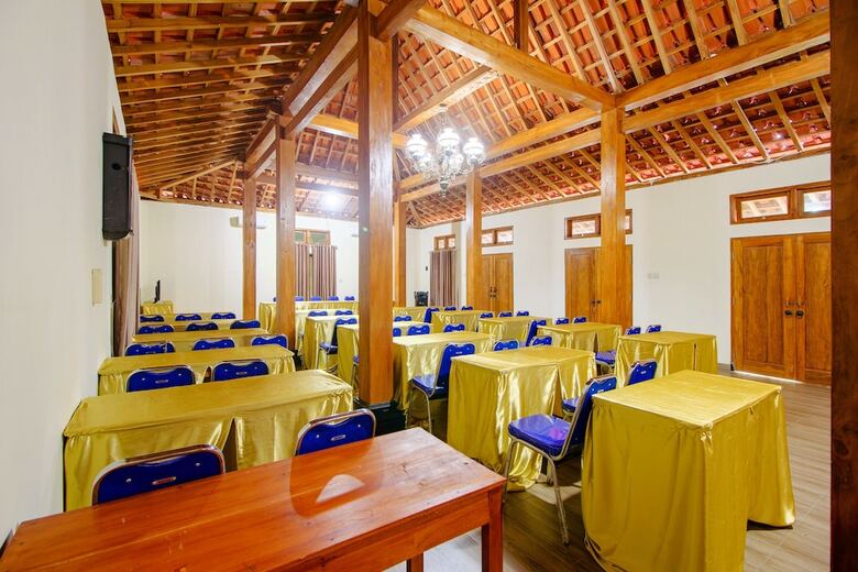 Hotel Griya Birowo Syariah