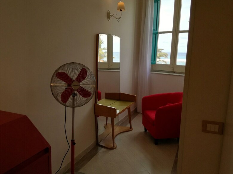 Le Luminarie - Creative Residence