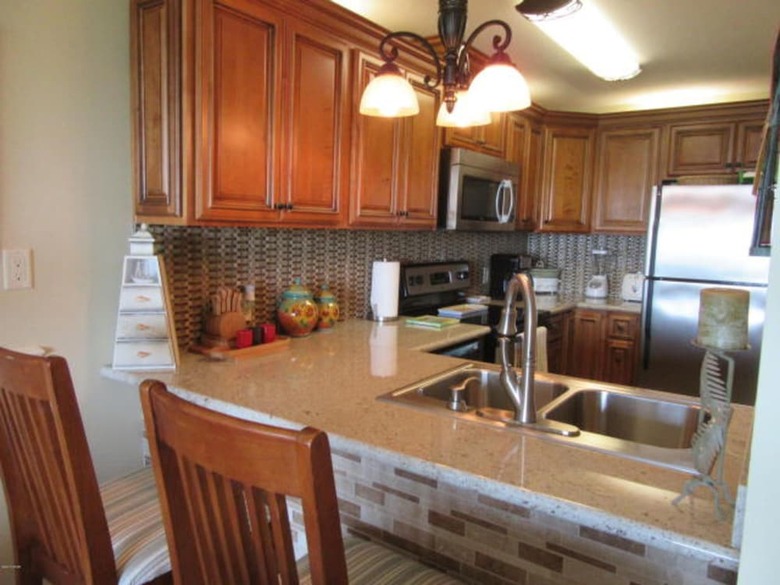Hotel Mariner East Beach Resort Unit: 108 By Forehand Rentals