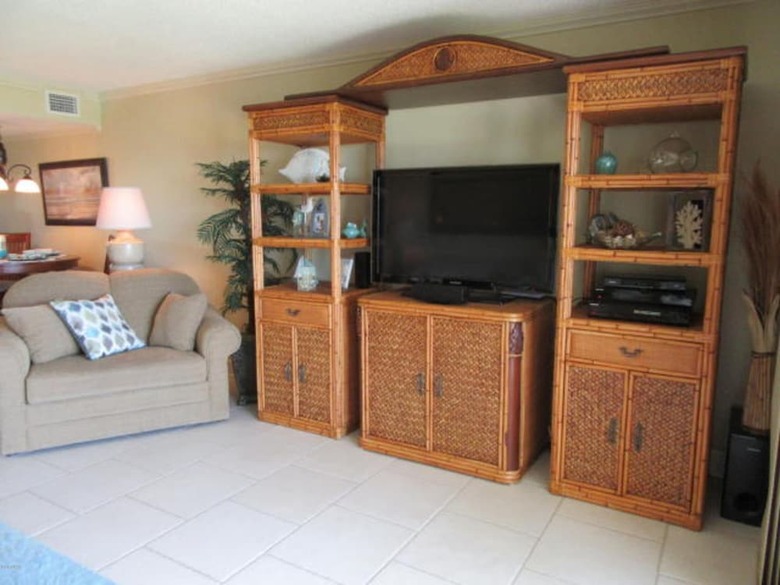 Hotel Mariner East Beach Resort Unit: 108 By Forehand Rentals