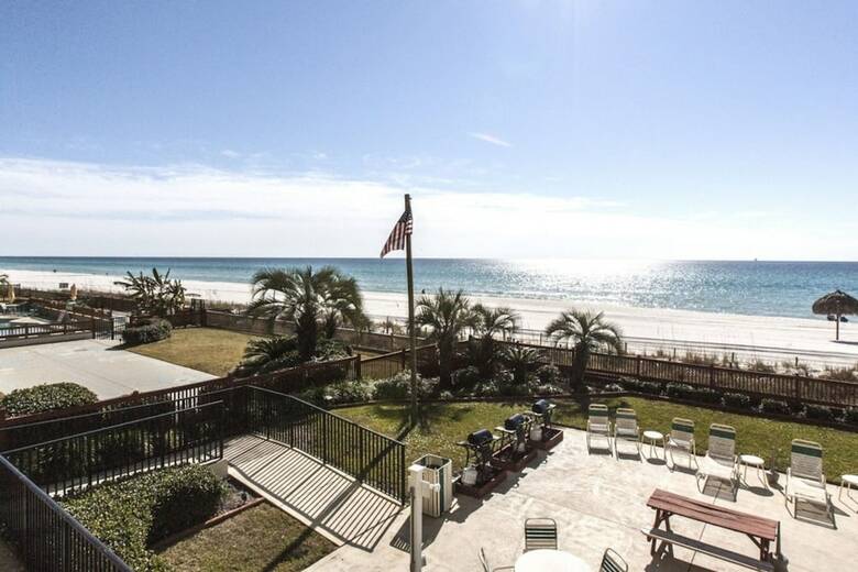 Hotel Mariner East Beach Resort Unit: 108 By Forehand Rentals
