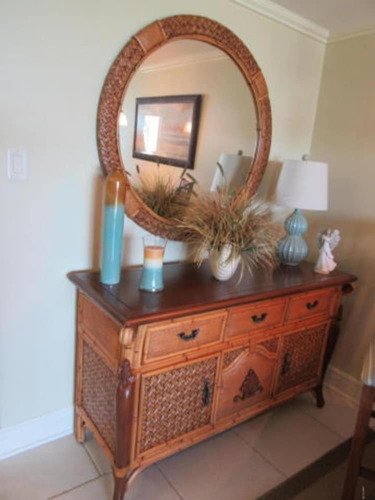 Hotel Mariner East Beach Resort Unit: 108 By Forehand Rentals