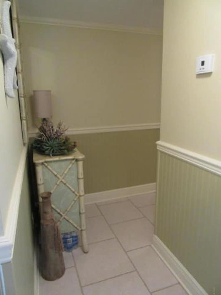 Hotel Mariner East Beach Resort Unit: 108 By Forehand Rentals
