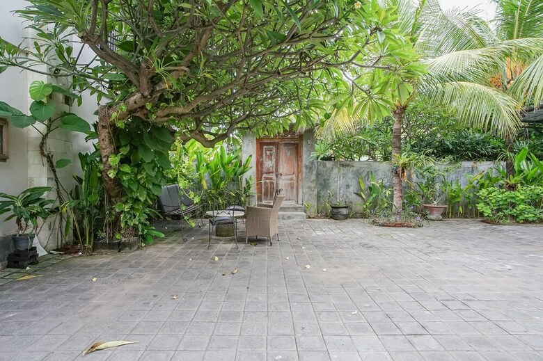 Hotel Palm 57 Guest House