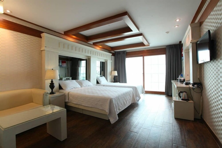 Hotel Benikea Mountain And Sea Yangyang