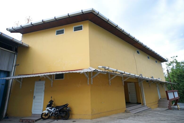 Hostal Spot On 2729 Marzan Syariah Guest House