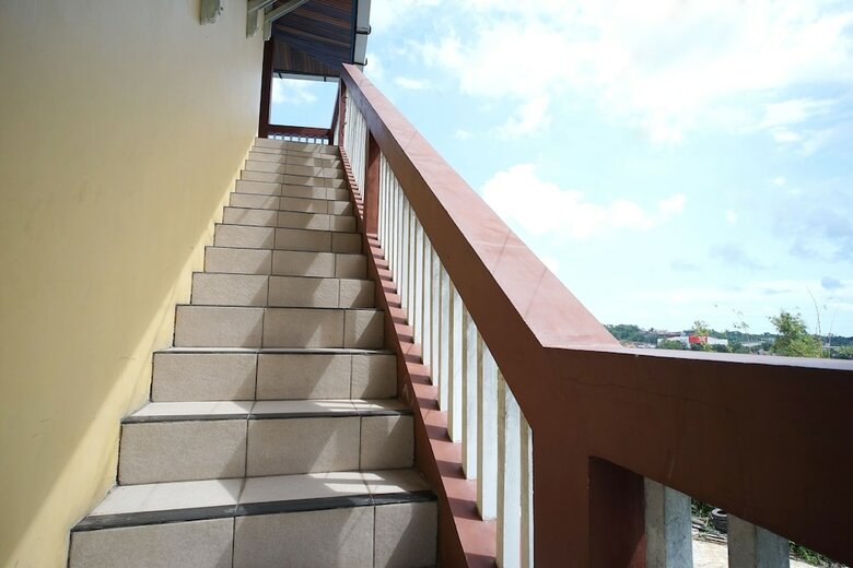 Hostal Spot On 2729 Marzan Syariah Guest House