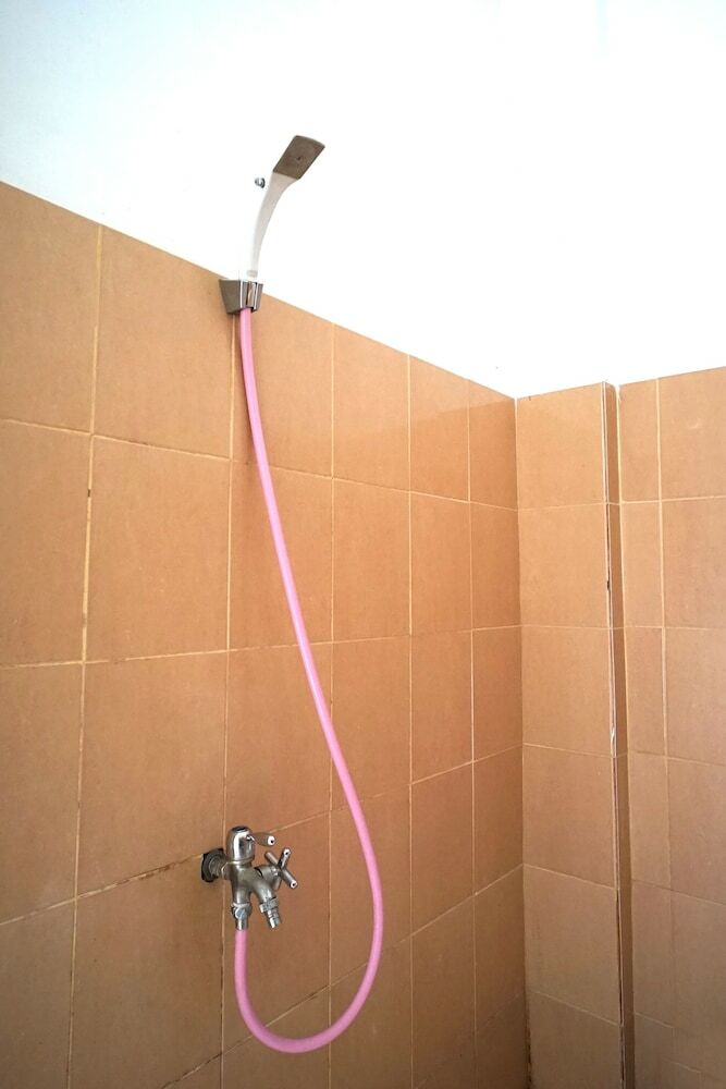 Hostal Spot On 2729 Marzan Syariah Guest House