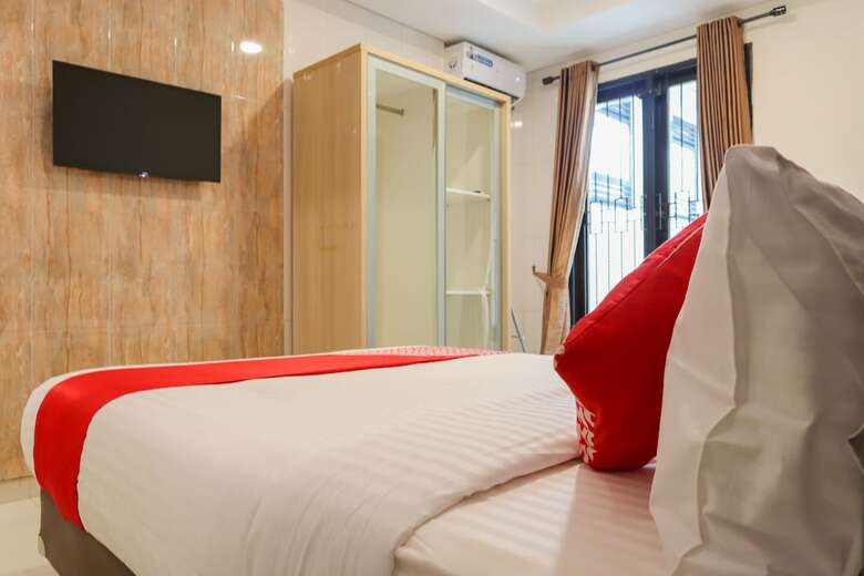 Hostal Oyo 2768 Oq Residence