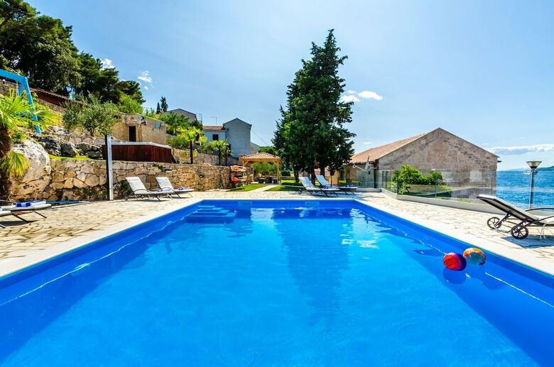 Beachfront Villa Gabriela With Pool
