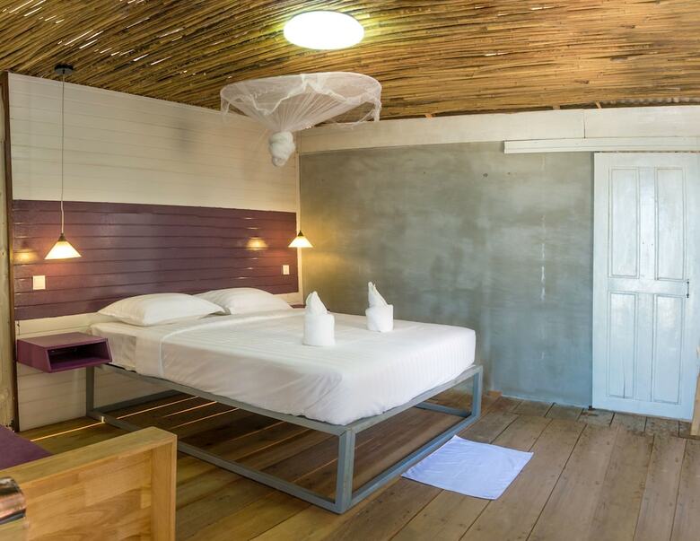 Hotel Sandy Beach Bungalows