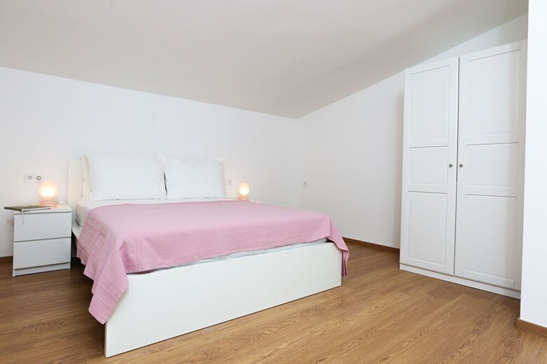 Apartamentos Hedera Estate, Hedera A32
