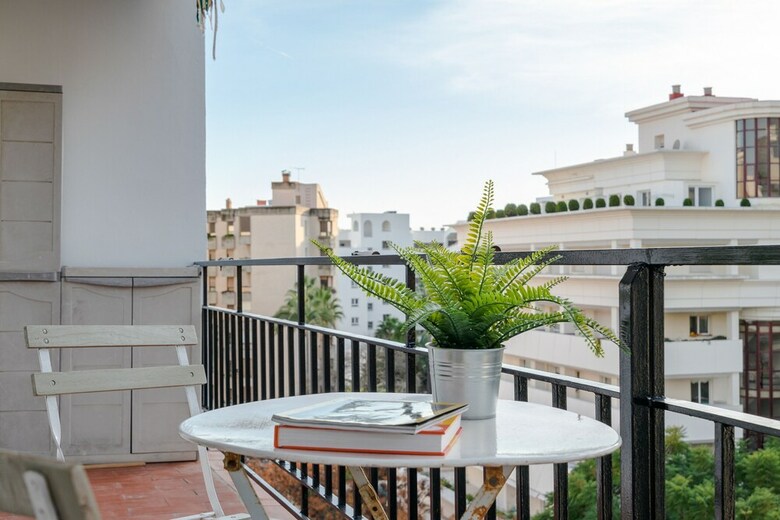 Apartamentos Oleholidays Larysol Centro Marbella