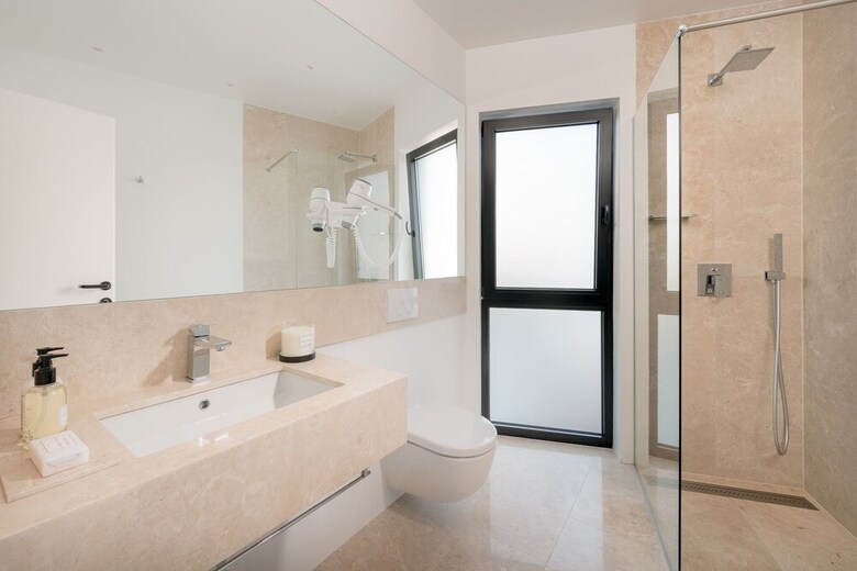 Luxury Villa Dominus With Swimming Pool