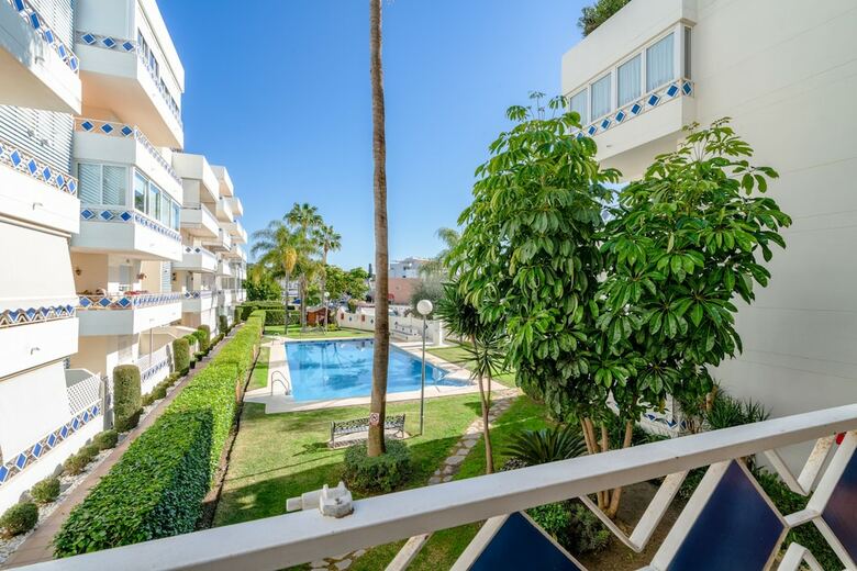 Apartamentos Oleholidays Napole�n Junto A Playa